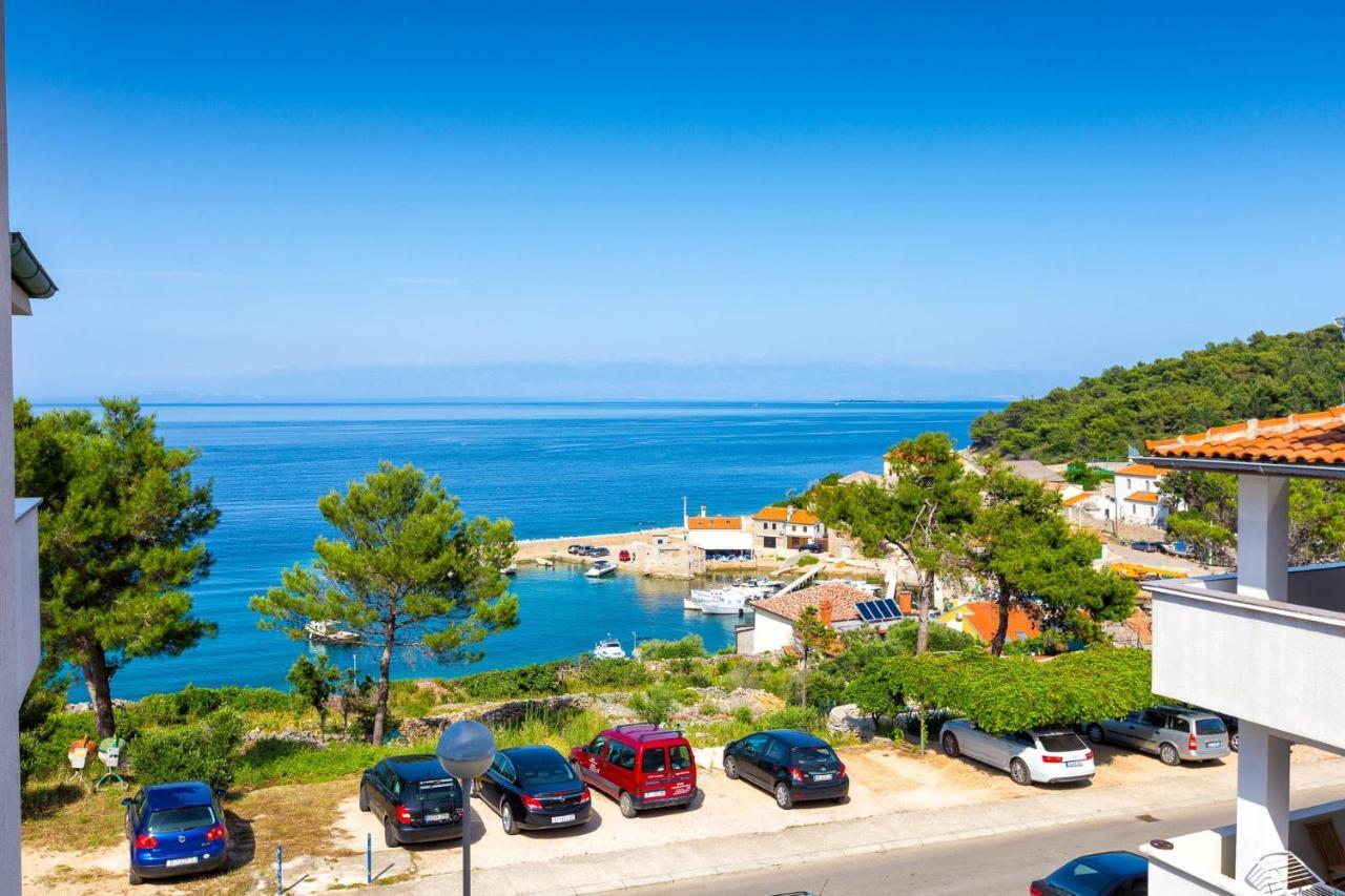 Apartments With A Parking Space Mali Lošinj Kültér fotó