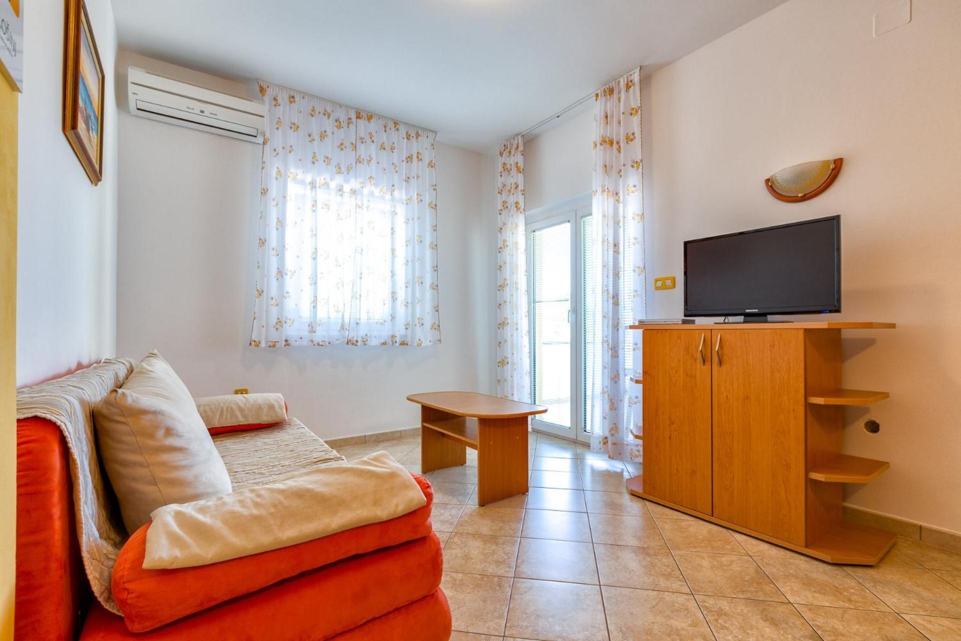 Apartments With A Parking Space Mali Lošinj Kültér fotó